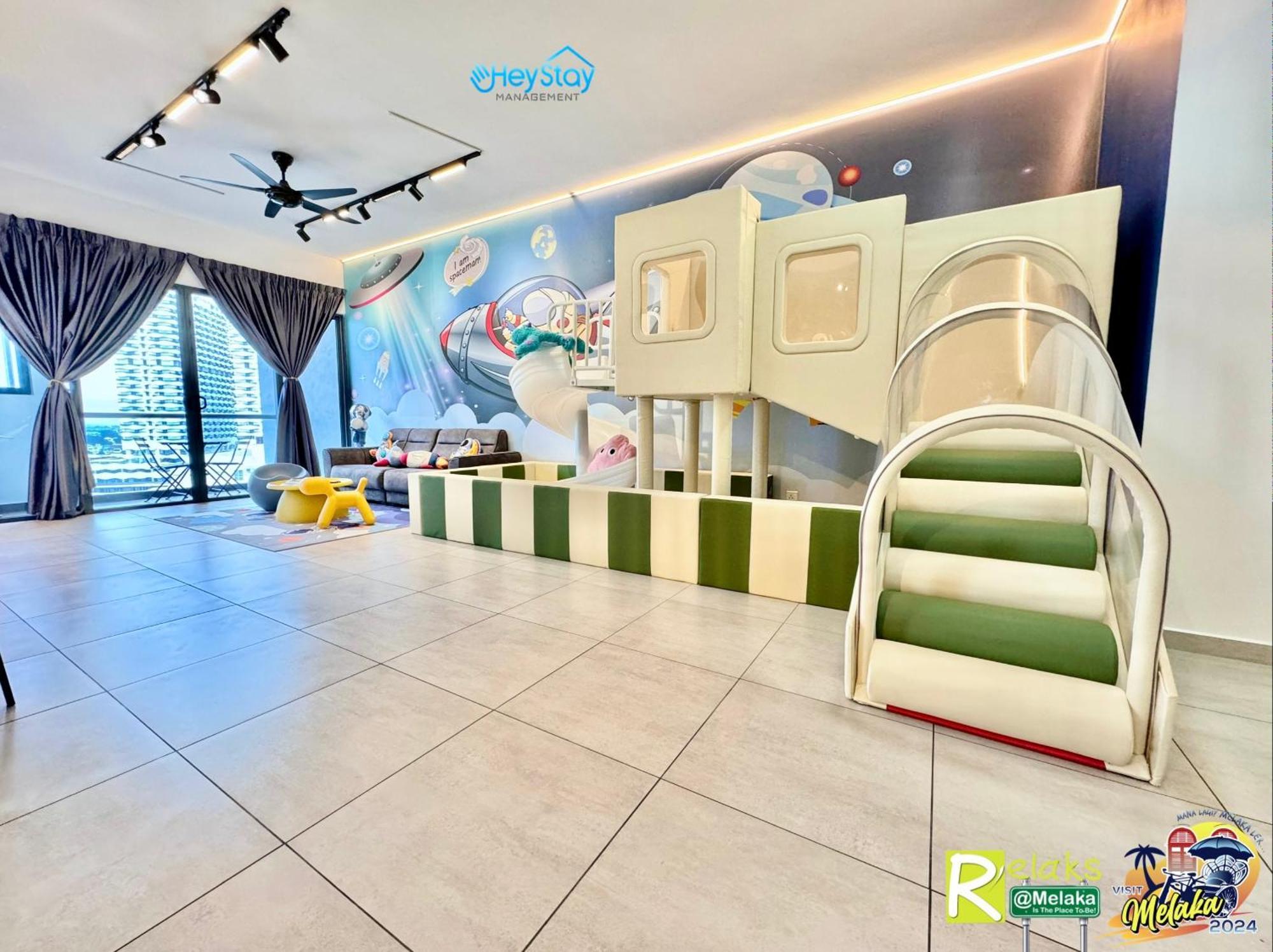 Atlantis Residences Melaka By Heystay Management Malacca Exterior foto