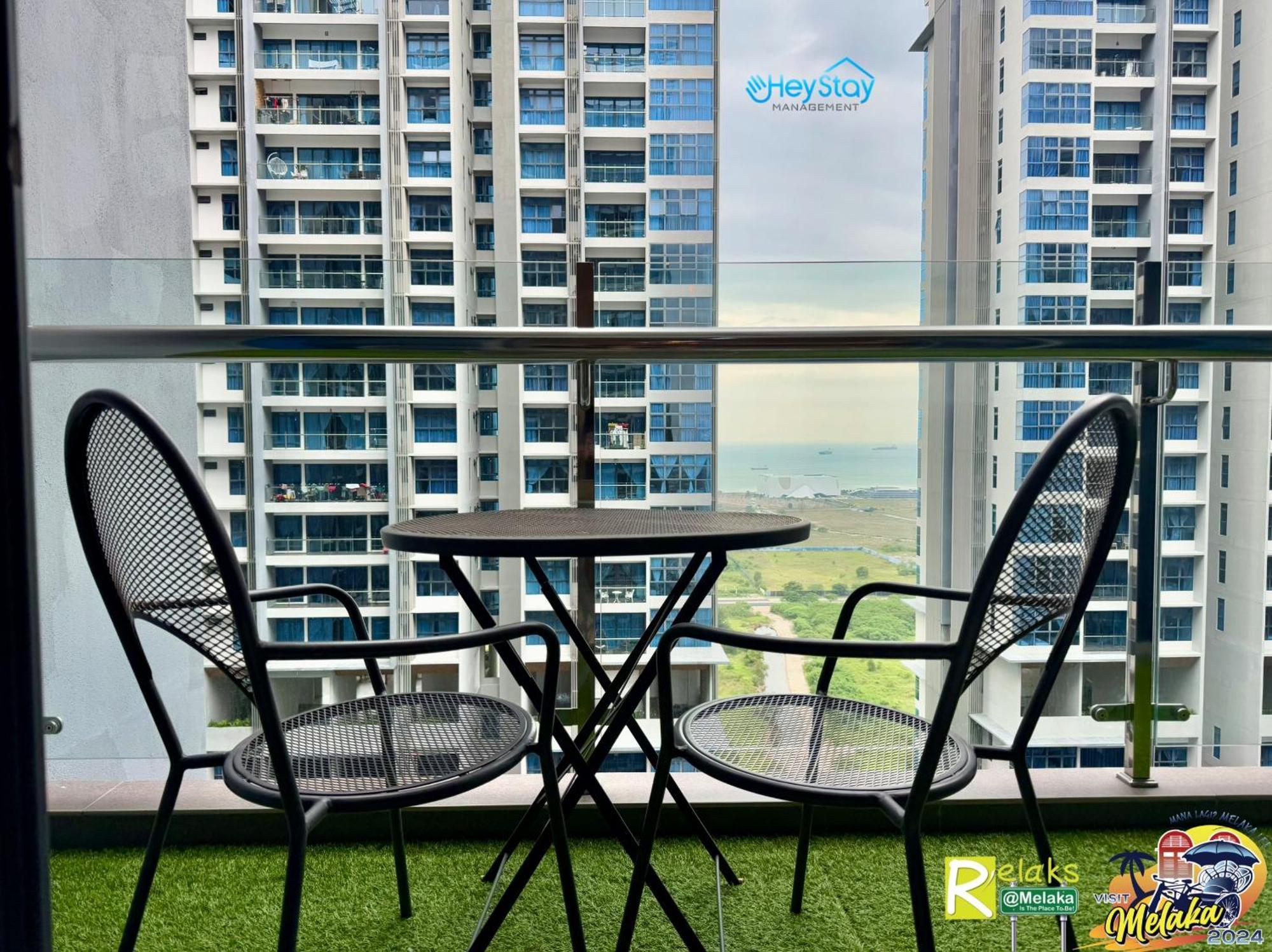 Atlantis Residences Melaka By Heystay Management Malacca Exterior foto