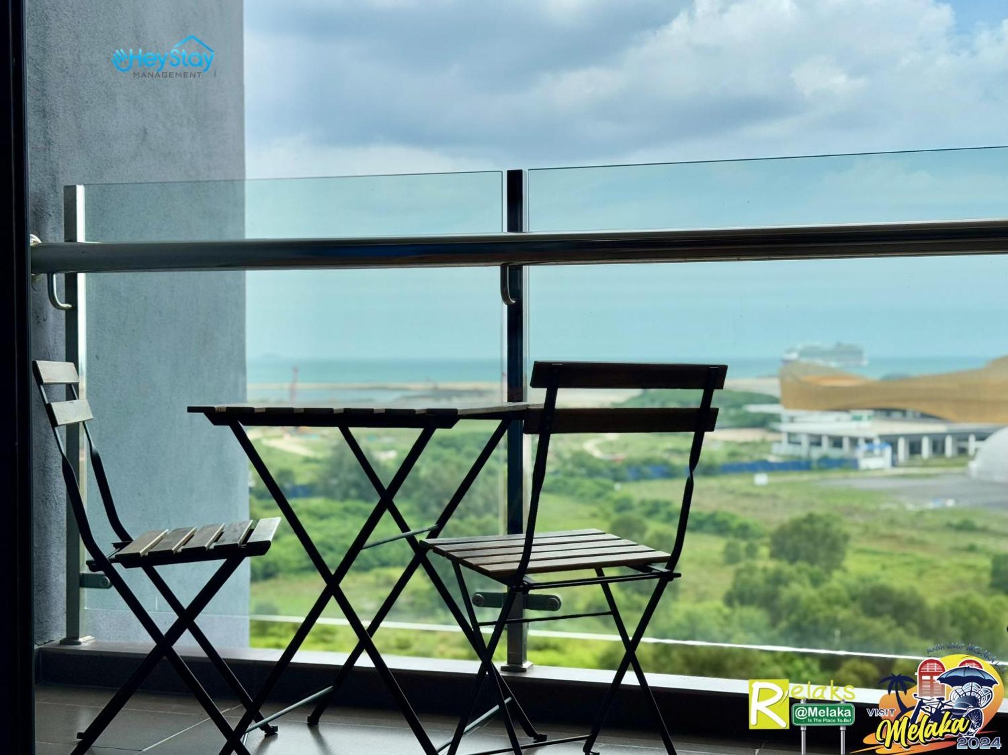 Atlantis Residences Melaka By Heystay Management Malacca Exterior foto